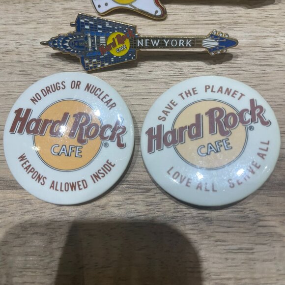 Lot of Vintage Hard Rock Cafe Lapel Pins - Picture 4 of 5